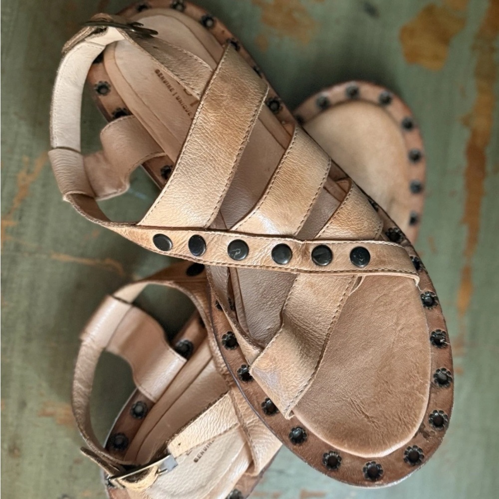 Bed Stu Tan Leather Sandals with Stud Accents